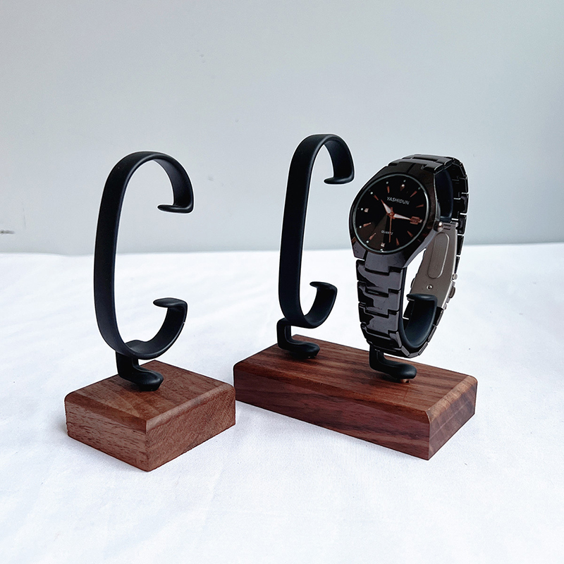 Wooden C‑Shaped Jewelry Displa - огляд і ціна Jewelry And Watches Inc
