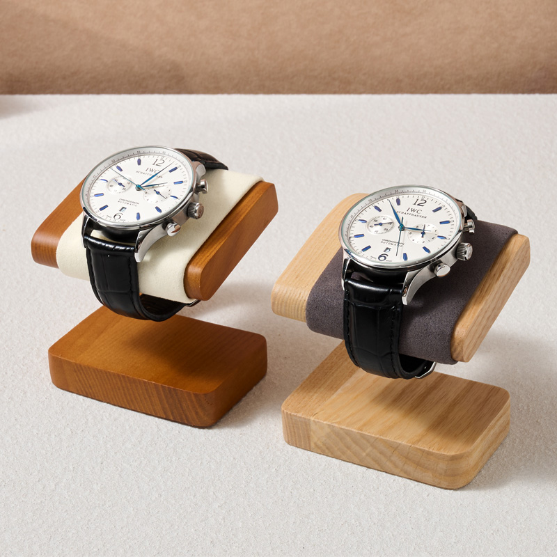 Oirlv Walnut Wooden Watch Stan - огляд і ціна Jewelry And Watches Inc